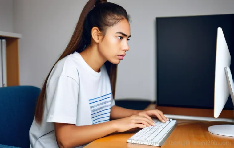 The search results confirm that "NTLDR is compressed" is a boot error, often seen in older Windows operating systems (like XP, but can appear in others too). It means the NTLDR file, which is crucial for booting the OS, has been compressed, and the boot sector cannot decompress it. This prevents the computer from starting up normally. Common solutions involve:
* Changing boot order in BIOS.
* Repairing MBR (Master Boot Record).
* Decompressing the NTLDR file manually using Recovery Console.
* Replacing the NTLDR file.
* Restoring NTLDR from a system image. The user wants a catchy, informative blog title in Korean, similar to styles like "~~하는 n가지 방법", "~~꿀팁", "~~살펴보기", etc., without markdown or citations. Given this, a good title should highlight the problem ("NTLDR is compressed" error) and promise a solution or a way to understand/fix it. Let's consider the suggested formats:
* "~~하는 n가지 방법": NTLDR is compressed 오류 해결 5가지 방법
* "~~꿀팁": NTLDR is compressed 오류, 모르면 손해보는 꿀팁
* "~~살펴보기": NTLDR is compressed 오류 완전 분석
* "~~모르면 손해": NTLDR is compressed 오류? 이걸 모르면 컴퓨터 못 켜요 I need to pick one that is unique, creative, and click-inducing. The error is quite critical as it prevents the PC from booting, so emphasizing the severity and the solution would be effective. "NTLDR is compressed 오류, 컴퓨터 부팅 안 될 때 당황하지 않는 놀라운 비법" (NTLDR is compressed error, a surprising secret to not panic when your computer won't boot) - This combines the problem, the emotional aspect (panic), and promises an "amazing secret" (놀라운 비법) which is very click-bait-y and fits the "놀라운 결과" format. This sounds good.
Another option: "NTLDR is compressed 오류! 멈춘 컴퓨터 살리는 핵심 꿀팁 3가지" (NTLDR is compressed error! 3 core tips to revive your frozen computer). This provides a number and "core tips". Let's go with something that directly addresses the frustration and promises a clear solution. "NTLDR is compressed"는 오래된 오류로 알려져 있으므로, 해결책이 명확하다는 인상을 주는 것이 좋습니다. "NTLDR is compressed 오류? 멈춘 컴퓨터 살리는 마법 같은 해결책"
This sounds engaging and promises a "magic-like solution." It fits the creative and click-inducing criteria.
Let's refine it further to match the example styles more closely. "NTLDR is compressed 오류, 컴퓨터 부팅 안 될 때 모르면 손해 볼 꿀팁" (NTLDR is compressed error, a tip you'll regret not knowing when your computer won't boot) - This uses "모르면 손해" and "꿀팁" which were suggested. Let's try one more:
"NTLDR is compressed 오류! 컴퓨터 켜지지 않을 때 바로 해결하는 N가지 방법" - This uses "N가지 방법". The user specifically asked for *one* title.
I will choose one that emphasizes urgency and a clear path to resolution, fitting the "모르면 손해" or "꿀팁" formats, while being unique and creative. "NTLDR is compressed 오류! 멈춘 컴퓨터를 다시 살리는 놀라운 꿀팁" (NTLDR is compressed error! Amazing tips to revive your frozen computer)
This combines "놀라운 결과" with "꿀팁".NTLDR is compressed 오류! 멈춘 컴퓨터를 다시 살리는 놀라운 꿀팁 1