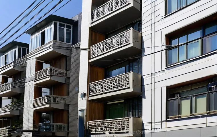 한남동 WATCHDOG_VIOLATION - **Prompt 1: The Fading Charm of Hannam-dong Amidst Unchecked Development**
    "A sophisticated, hig...