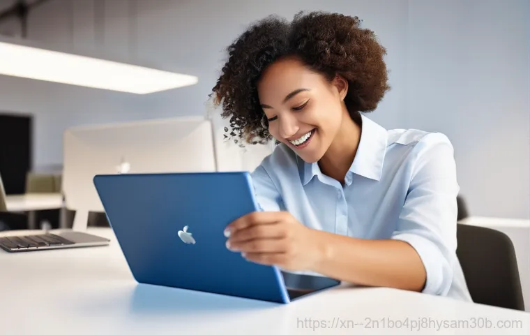 향동동 STATUS_DISK_READ_FAILURE - **Prompt:** A young adult, dressed in casual, modest clothing, sits at a computer desk in a dimly li... 향동동 STATUS_DISK_READ_FAILURE - **Prompt:** A young adult, dressed in casual, modest clothing, sits at a computer desk in a dimly li...