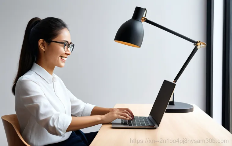 고척동 윈도우11 windows11 재설치 포맷 초기화 - A close-up shot of a modern laptop screen displaying the Windows 11 "Recovery" settings. The "Reset ... 고척동 윈도우11 windows11 재설치 포맷 초기화 - A close-up shot of a modern laptop screen displaying the Windows 11 "Recovery" settings. The "Reset ...