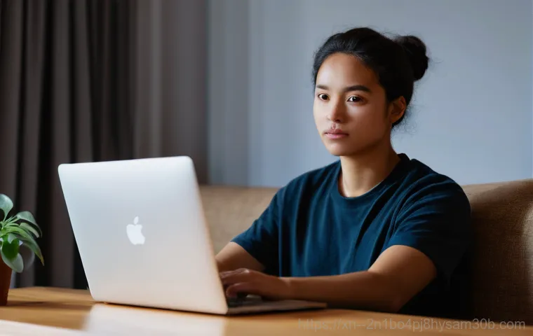 약수동 macosX재설치 포맷  초기화 - **Prompt 2: Erasing MacBook Disk using Disk Utility in Recovery Mode**
    A close-up shot focusing ...