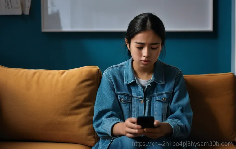 안암동 STATUS_MODULE_CORRUPTION - **Prompt:** A bustling, modern metropolis, resembling Seoul, at dusk. Suddenly, all digital displays...