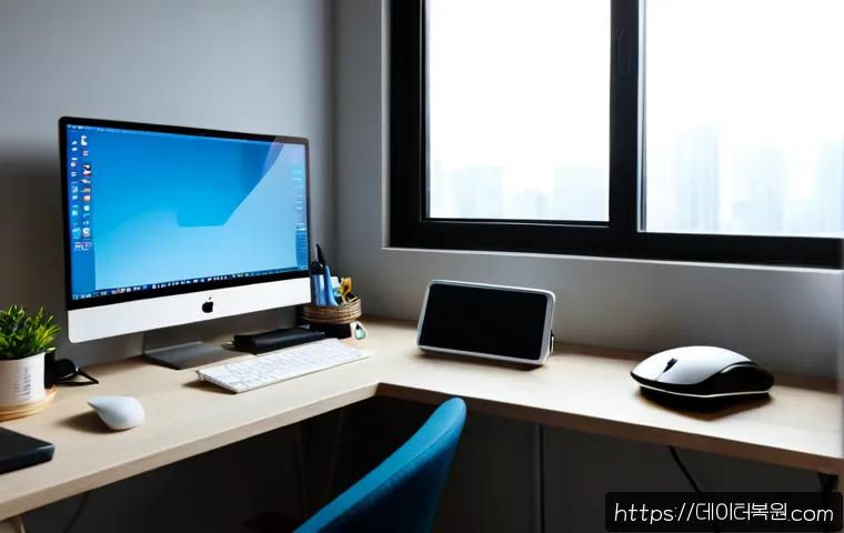 신월동 컴퓨터멈춤 - Photorealistic compact apartment workspace in Sinwol-dong, Seoul, desktop computer frozen during a d...
